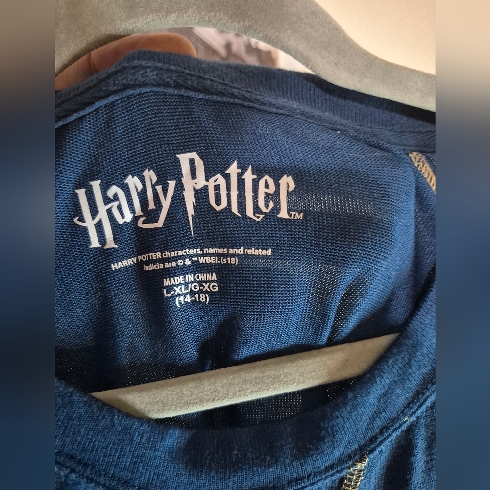 Warner Bros. Harry Potter Navy Apparel - Picture 2 of 4